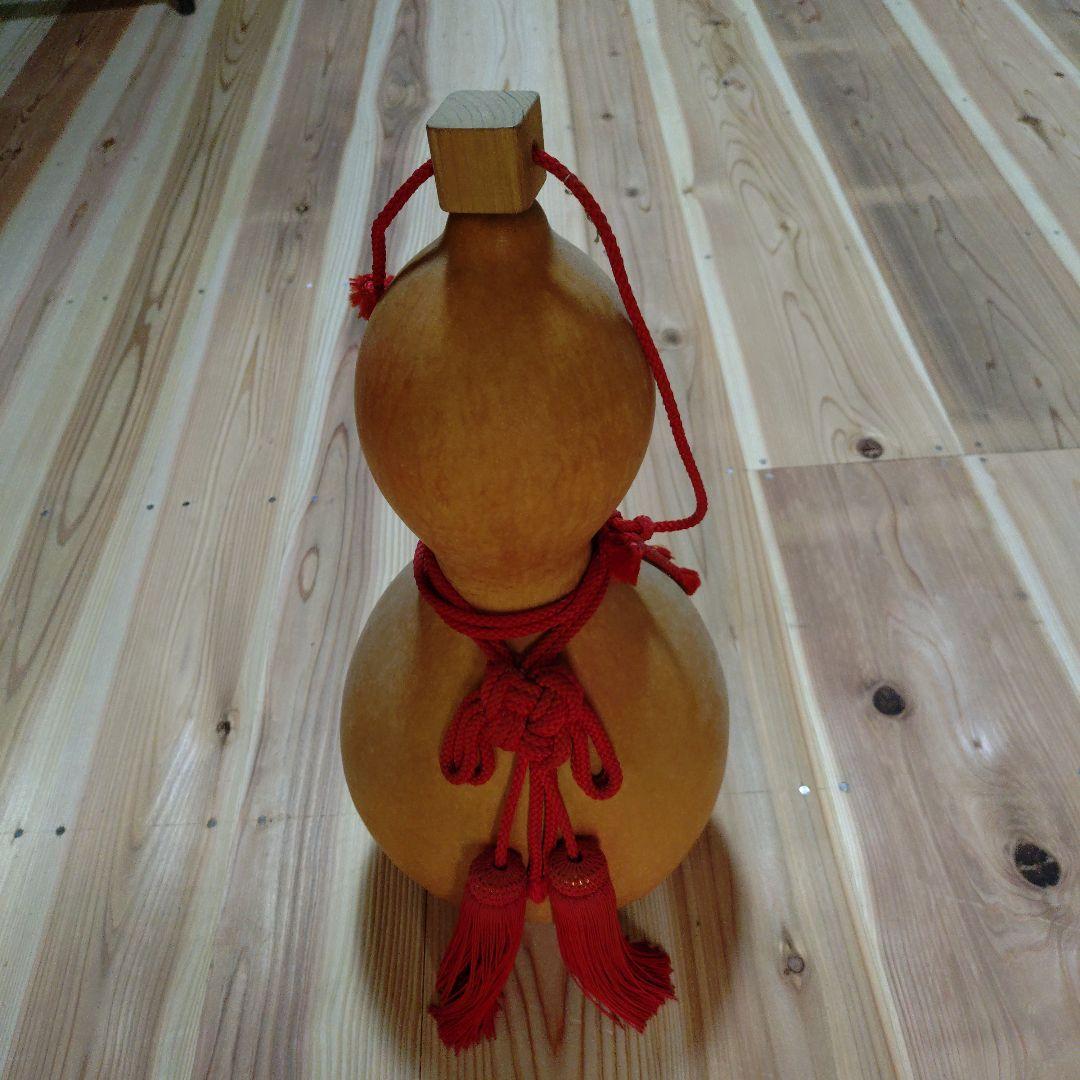大ひょうたん赤い紐付き、蓋手作り、