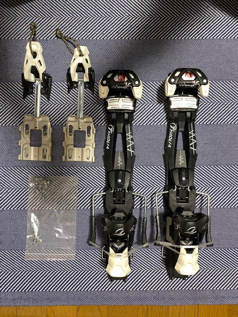 スキー Tyrolia Adrenaline16 120mm