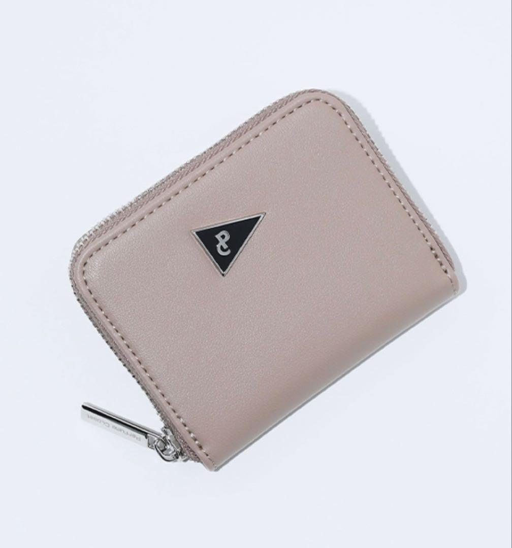 【新品未使用】Perfume closet マルチケース　ベージュ