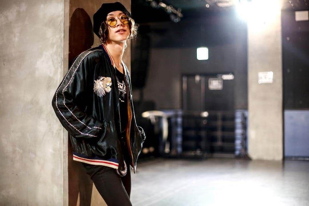 愛*ぱ様 渋谷龍太着用　テーラー東洋　スカジャン　白虎　タイガー　リバーシブル