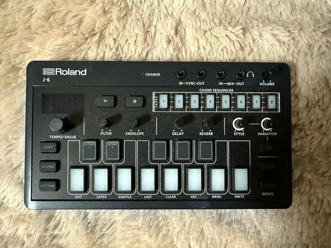 Roland J-6 CHORD SYNTHESIZER - 鍵盤楽器セール