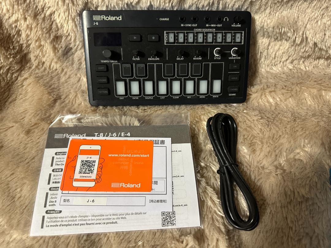 Roland J-6 CHORD SYNTHESIZER - 鍵盤楽器セール