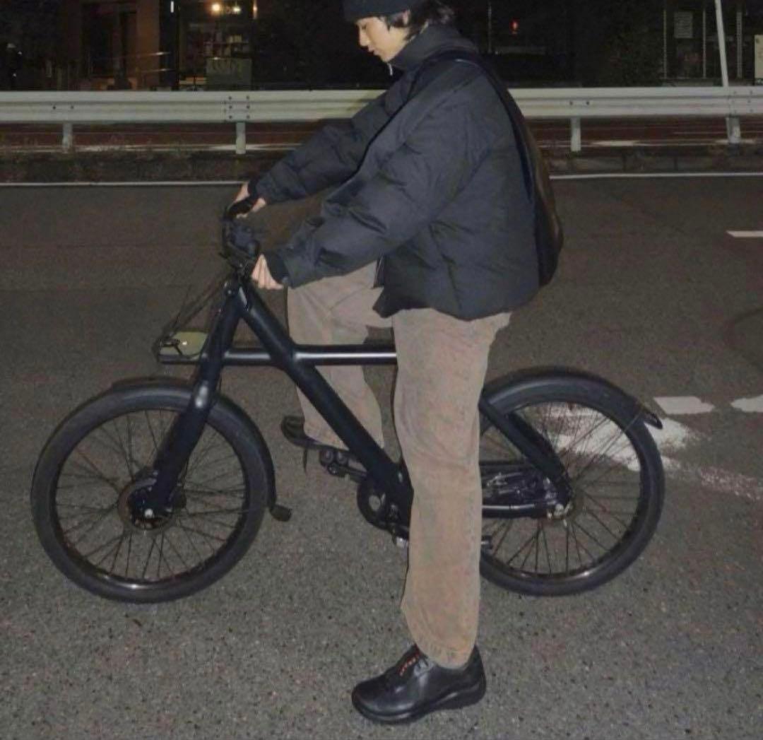 PRADA SPORTS レザースニーカー 深水光太 sullen