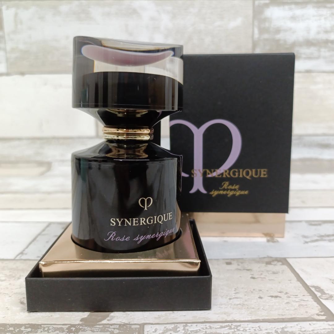 U15 クレドポーボーテ ローズシネルジック オードパルファム 50mL