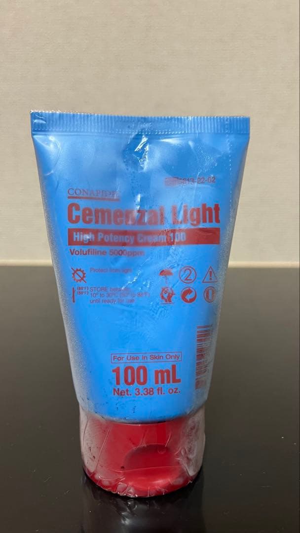 みさみさ。正規品未使用　スーパージェクション　セメンザルライト8月に購入