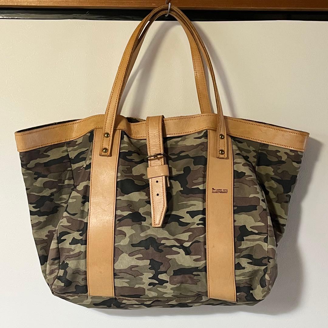 《HARRY☆HANNY》ミリタリー柄トートバッグ　ハンドメイド　大きめ