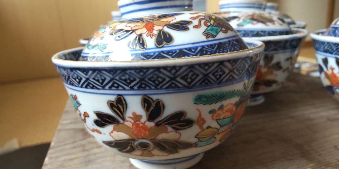古伊万里 蓋茶碗 冨貴長春 明治18年 20客のうち5客 - メルカリ