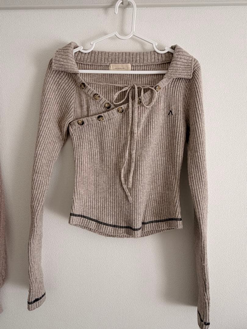 andmary Anita button knit tops beige - メルカリ