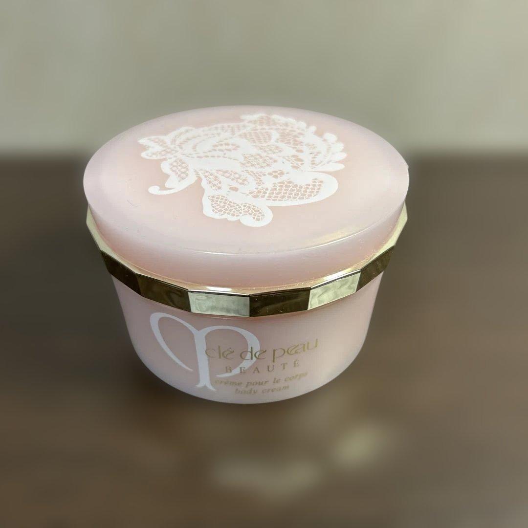clé de peau BEAUTÉ クレームプールルコール ボディークリーム