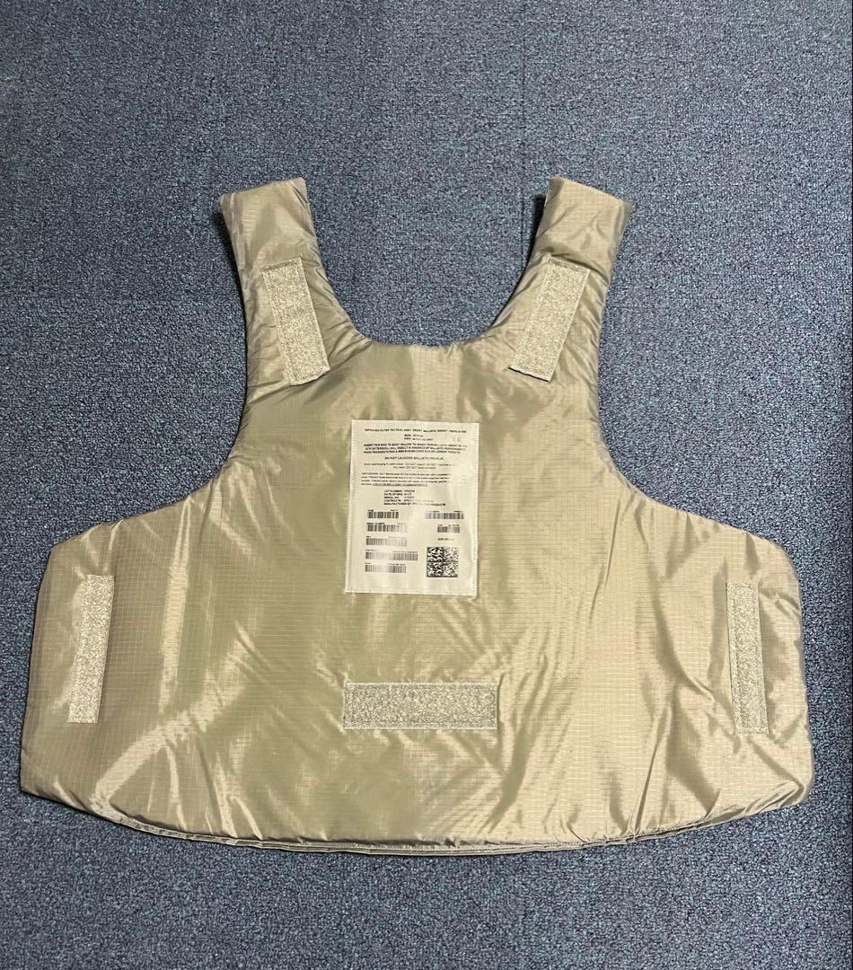 米軍実物 放出品 ソフトアーマー前後2枚セット Mサイズ - メルカリ