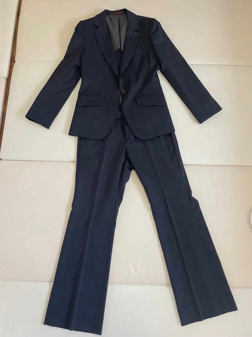 ほぼ未使用　ダークグレー シングルボタン パンツスーツ