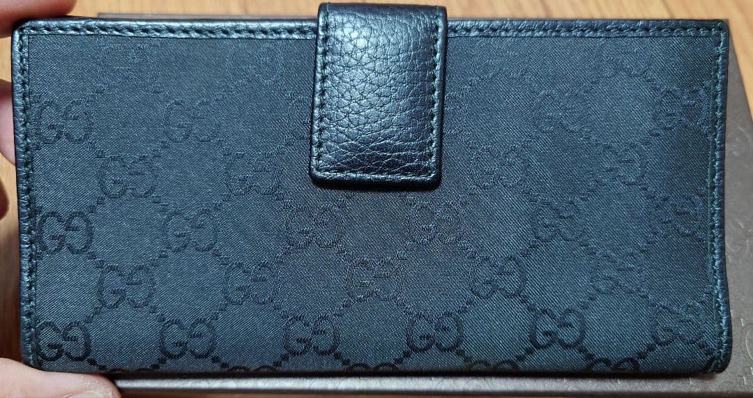 GUCCI コンパクト長財布