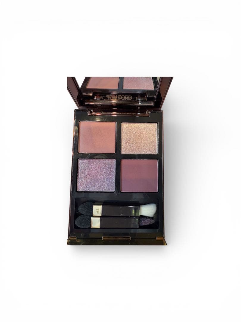 トムフォード　メタリックモーヴ　アイカラークォード