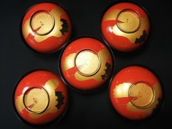 吸い物椀 金蒔絵 ツル 鶴 大名碗 盛り上げ 明治期 骨董 時代物 逸品 美品 漆器 椀 蓋付き 吸物椀 金 蒔絵 明治ヴィンテージ