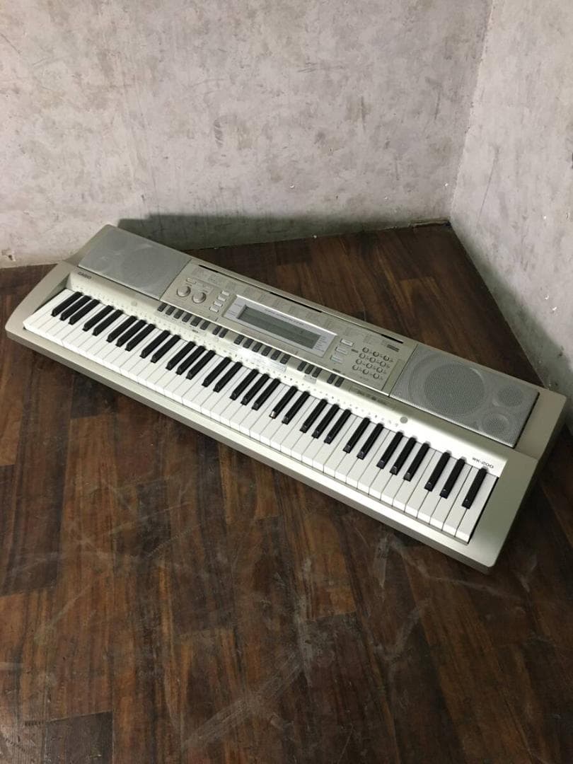 CASIO カシオ WK-200 電子キーボード シンセサイザー 電子ピアノ