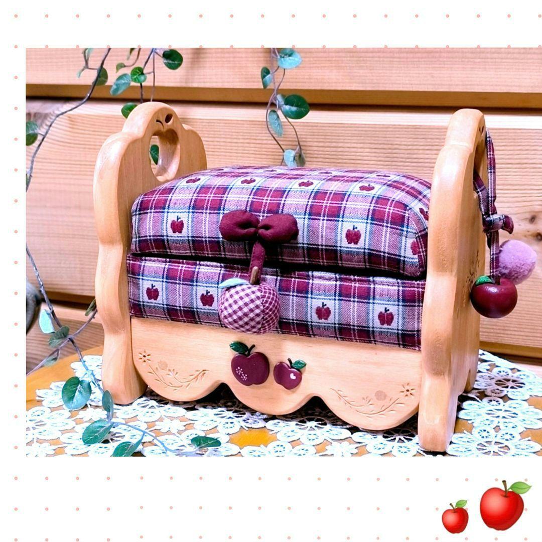 ⭐️アメリカンカントリー雑貨❤オットマンの小物入れ☘️りんご♦ドールベンチにも
