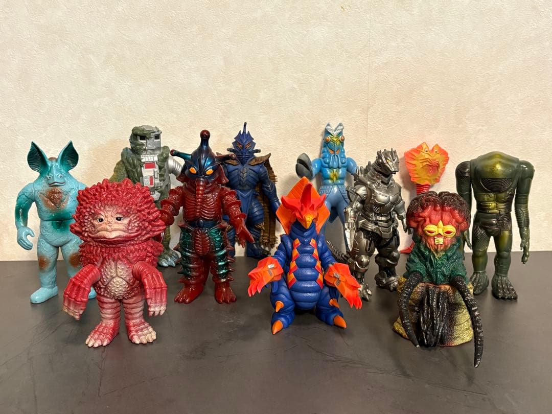 怪獣ソフビ　まとめ　コレクション　ウルトラマン PLEX「ウルトラ怪獣 ミニソフビクロニクル（レトロカラーコレクション