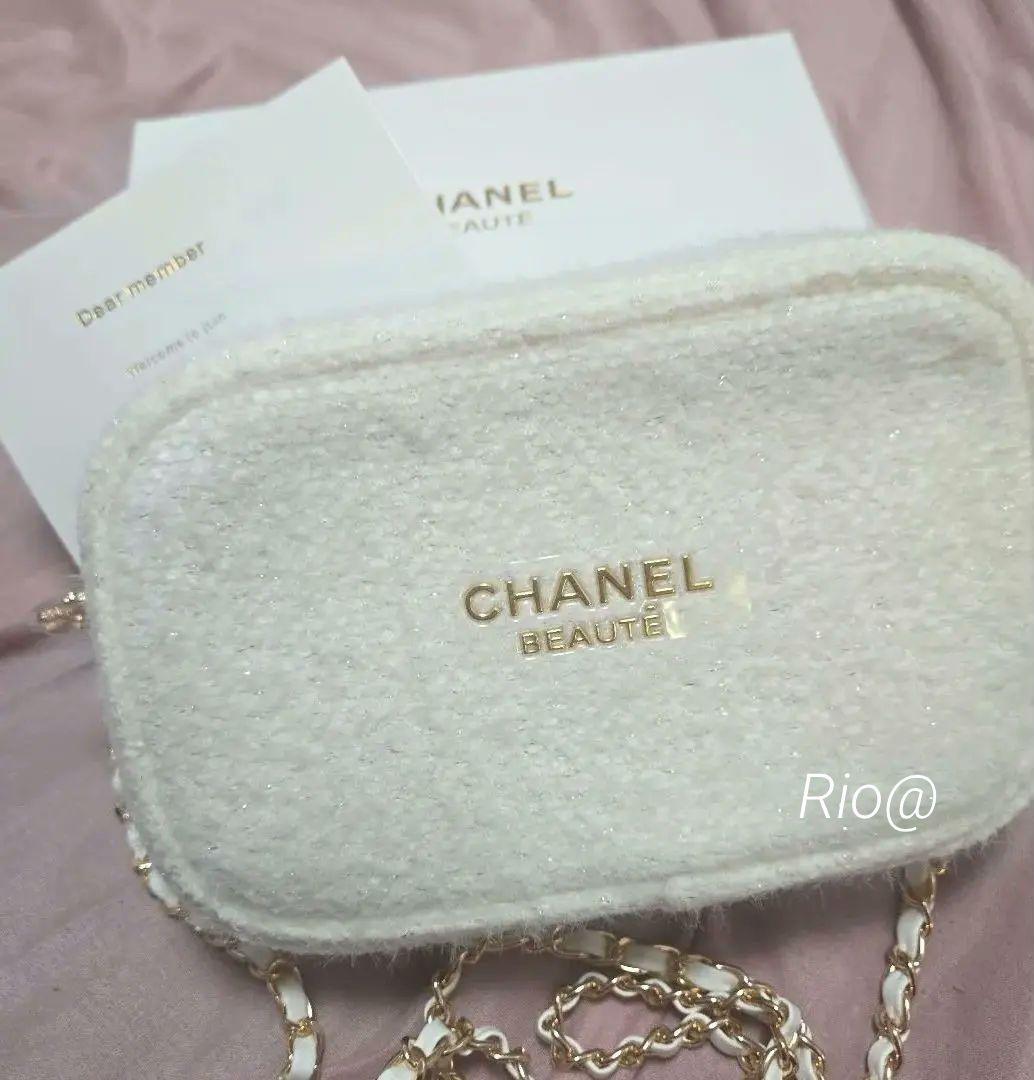 新品未使用 CHANEL ノベルティ チェーン付きポーチ ホワイト ラメ入り