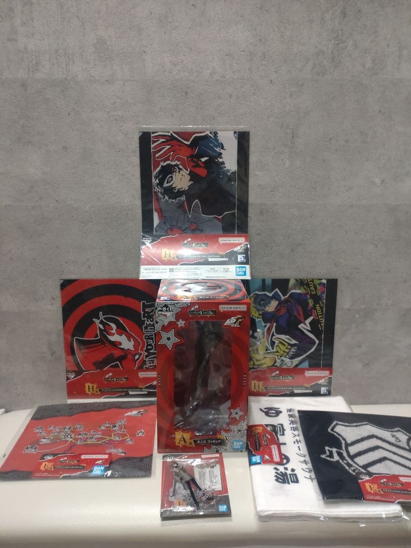 ペルソナ5 ザ・ロイヤル 1番くじ　A賞　E賞　F賞明智吾郎　H賞ジョーカー