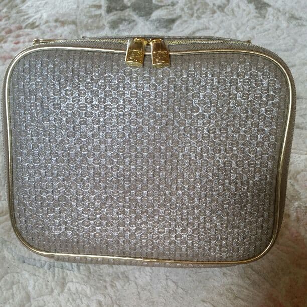 エスティーローダー　リニュートリィブ　アルティメイト　リフティングセット