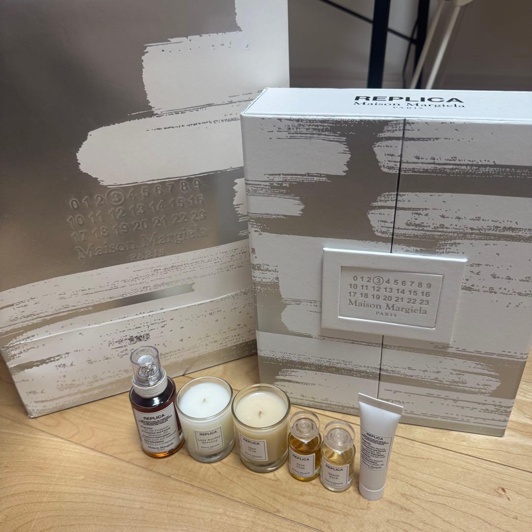 Maison Margiela アドベントカレンダー2024年 メゾン マルジェラ「レプリカ」フレグランス24年クリスマスコフレ、7品