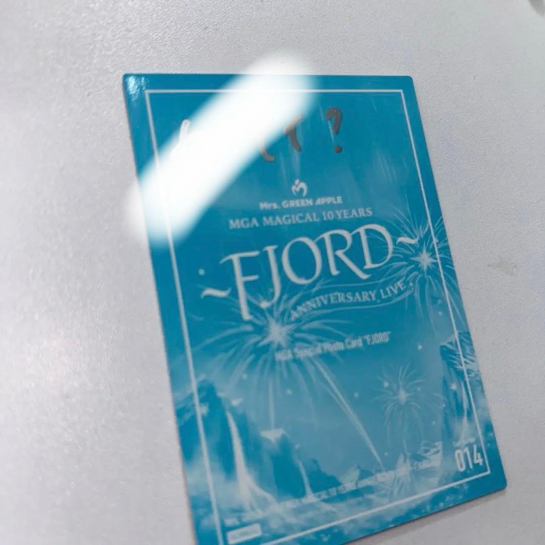Mrs. GREEN APPLE 大森元貴 直筆サイン入りフォトカード - メルカリ