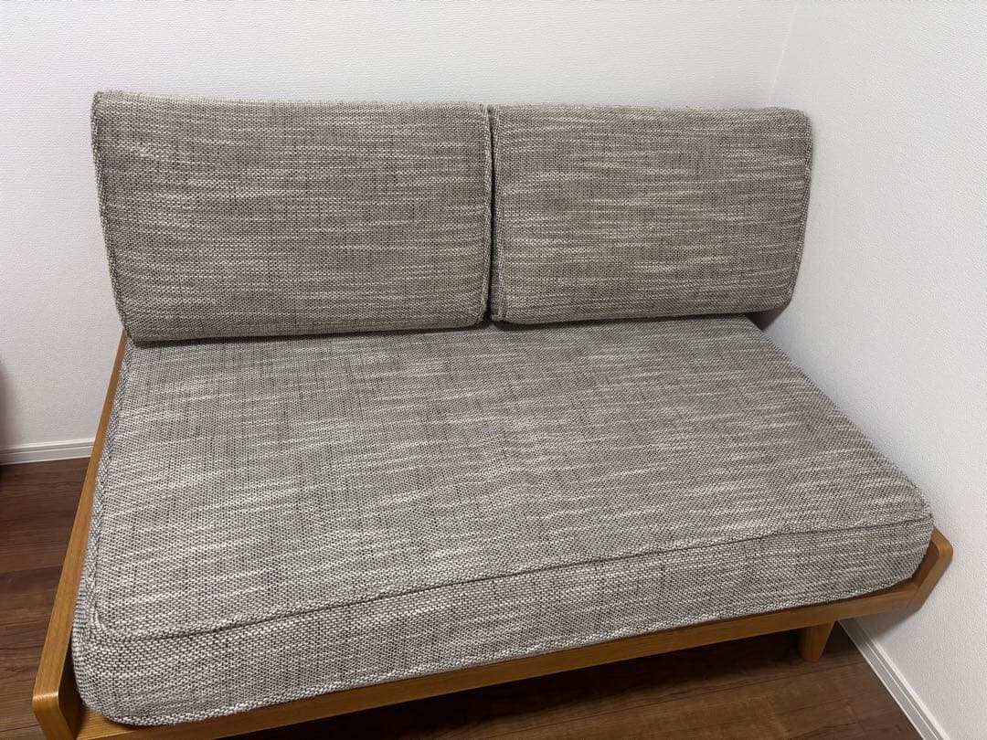 unico ウニコ　布地ソファ