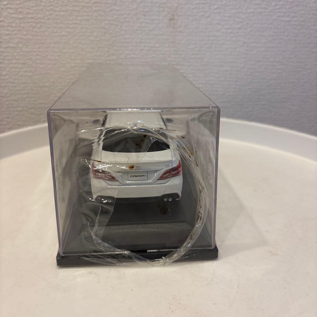 非売品】トヨタ クラウン RS アドバンス ホワイトパール 1/30スケール