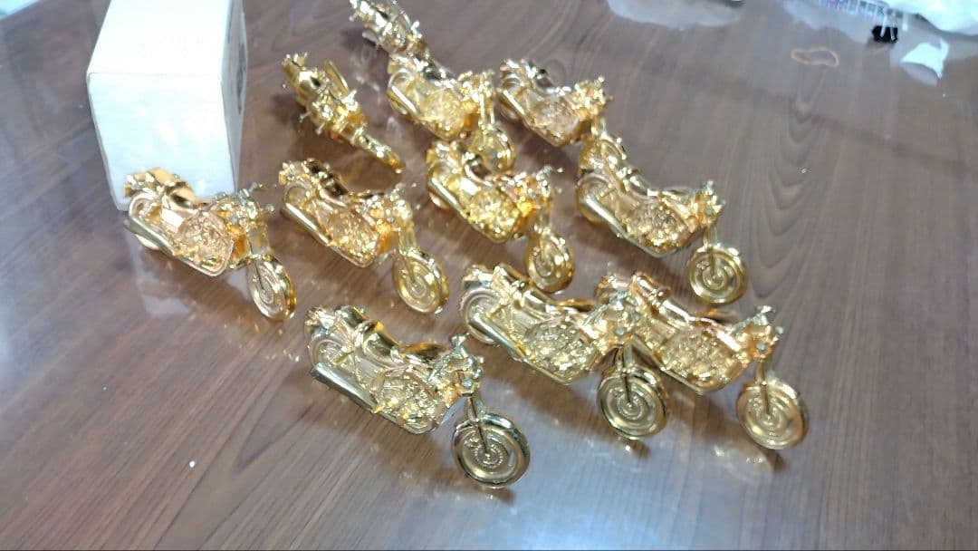 世界の名車シリーズ　レッドバロンヤマハYAMAHA v-max ゴールド11台 Yahoo!オークション -「世界の名車 vmax」の落札相場・落札価格