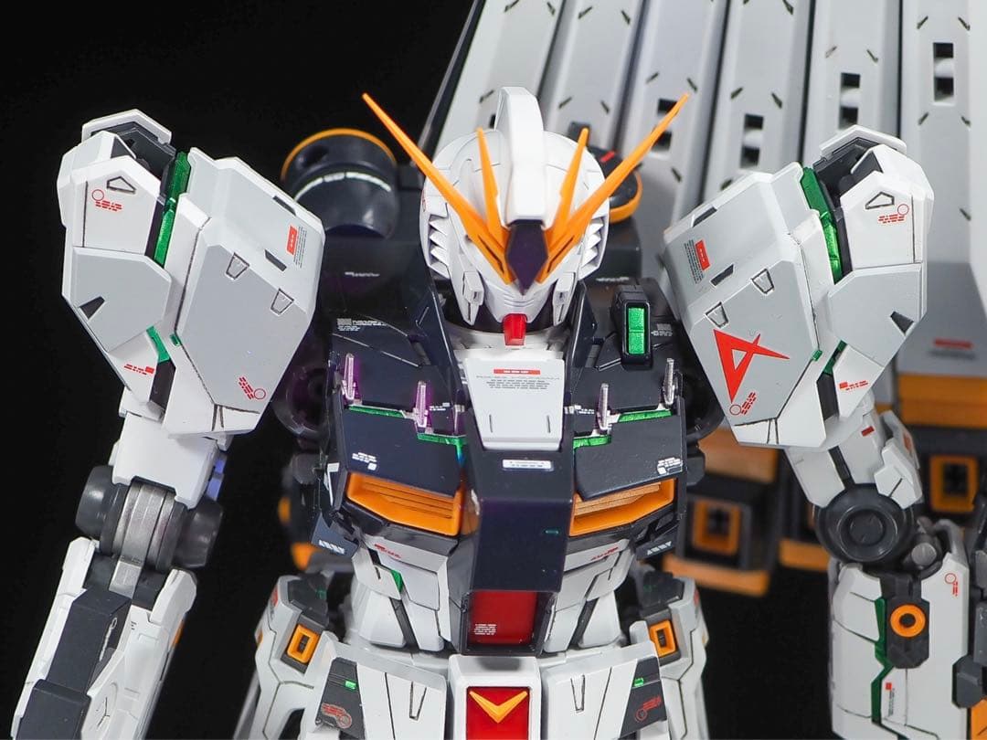 mg νガンダム ver.ka 全塗装 完成品 筋彫り マスキング 発光など