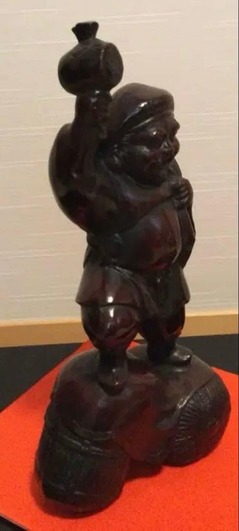 大黒さん大きくて、重たいです。