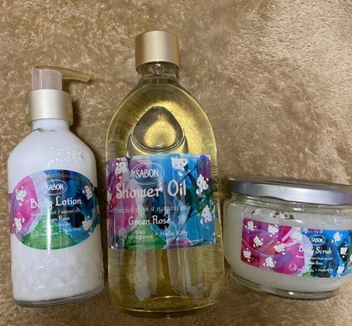 【SABON】ハローキティ 蜷川実花 ブルーミングキット グリーン・ローズ SABON × M / mika ninagawa × Hello Kittyのトリプルコラボ「FLORAL