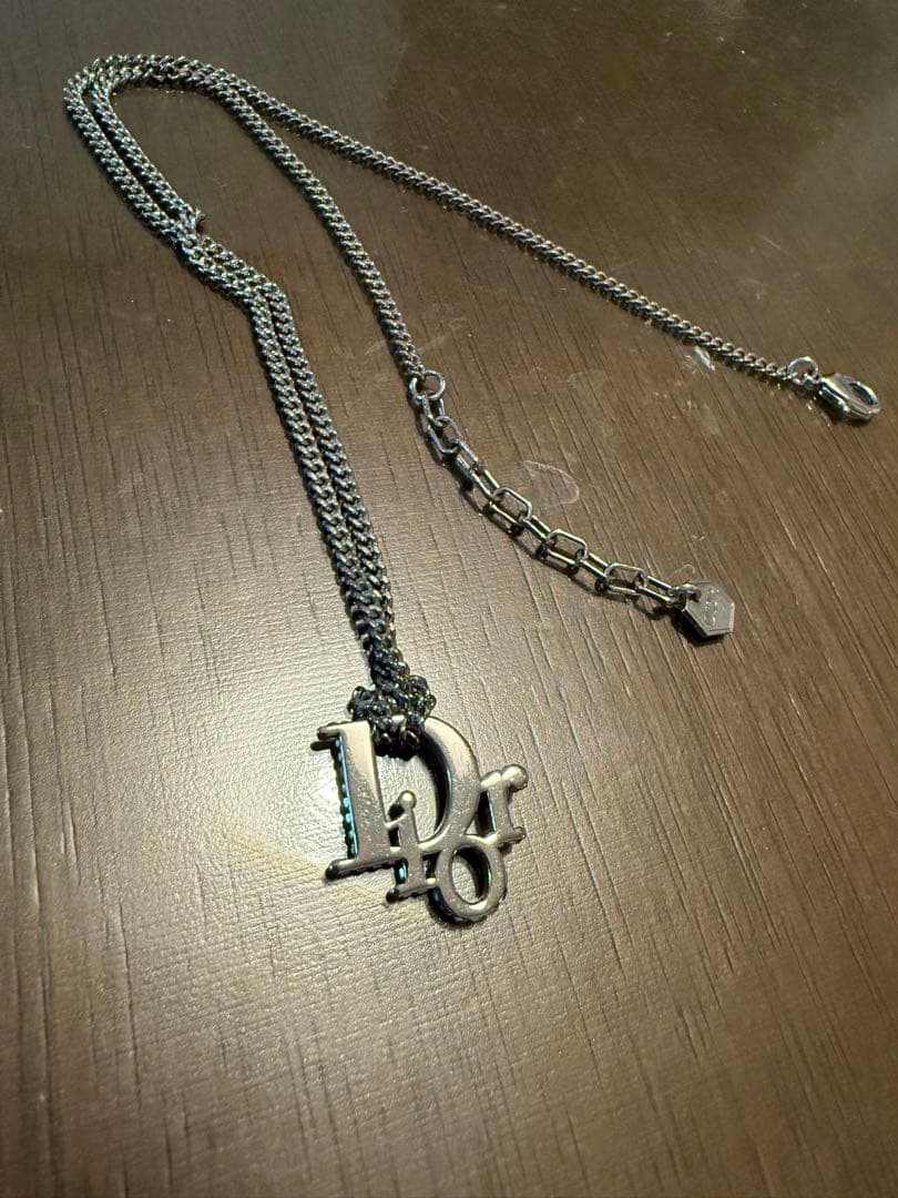 Dior ペンダントネックレス