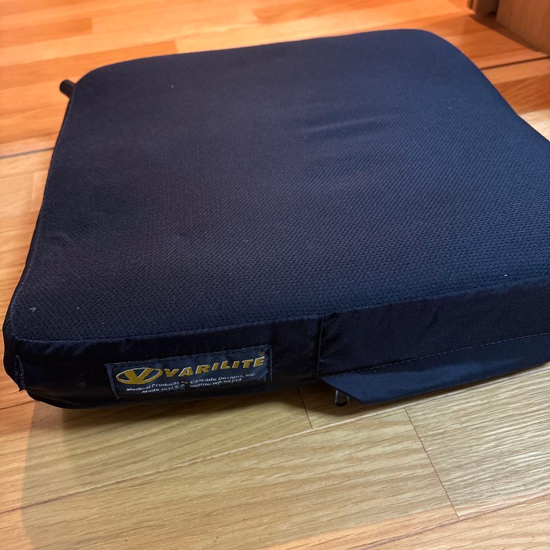 VARILITE バリライト ストレータス 車椅子用 クッション