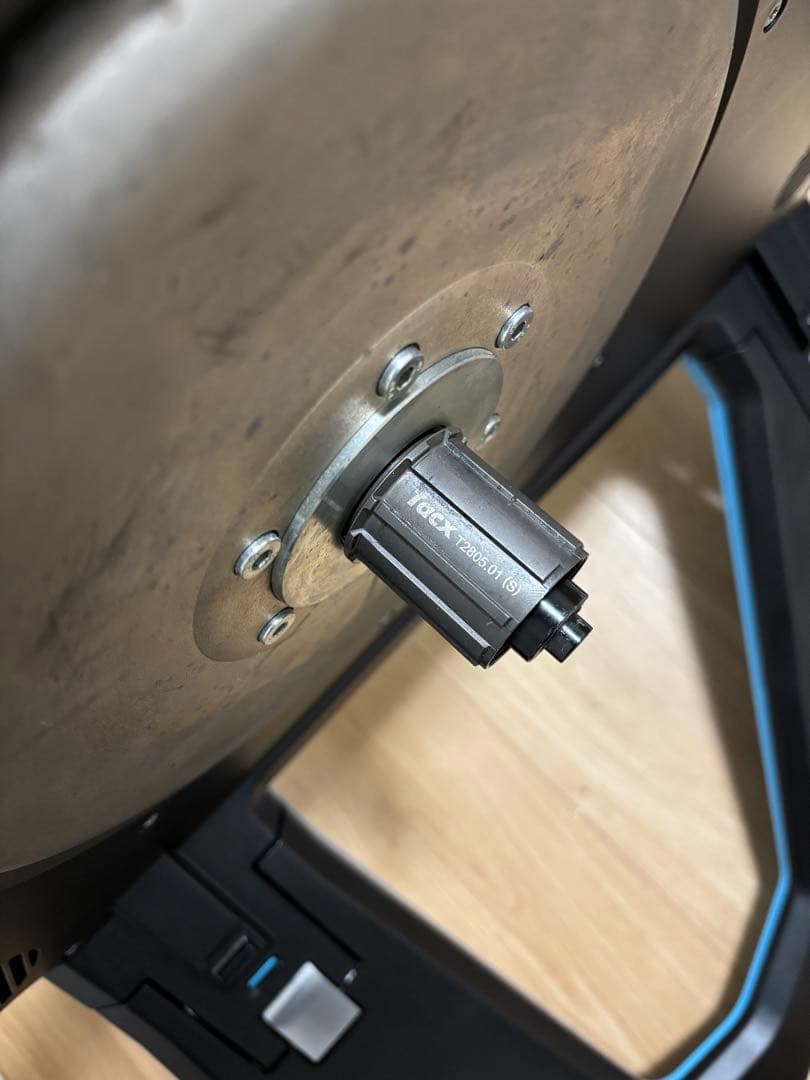 Tacx NEO 2 スマートトレーナー QR専用 補修歴あり - メルカリ