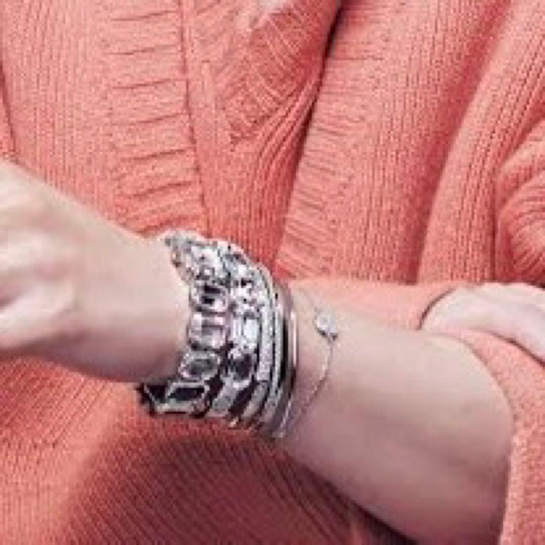 スワロフスキー ブレスレット 渡辺翔太さん SnowMan - メルカリ