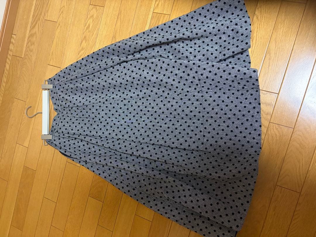 Herlipto Tweed Flocked Dot Long Skirt - メルカリ