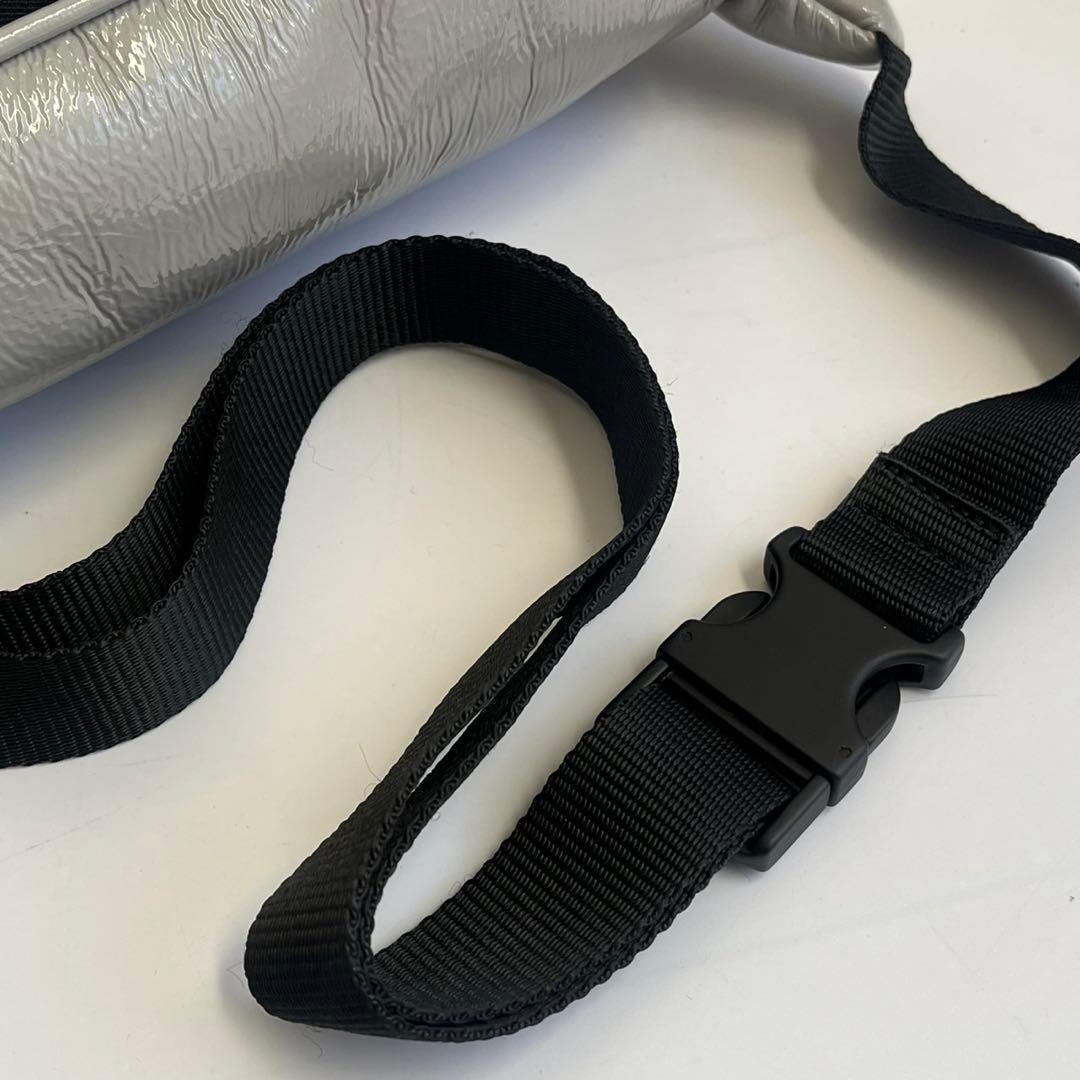✨未使用品✨ MARNI ウエストポーチ パテント エナメル グレー 近年