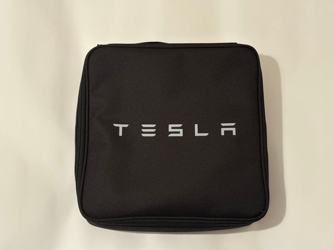 テスラモバイルコネクター、GEN IIモバイルコネクター