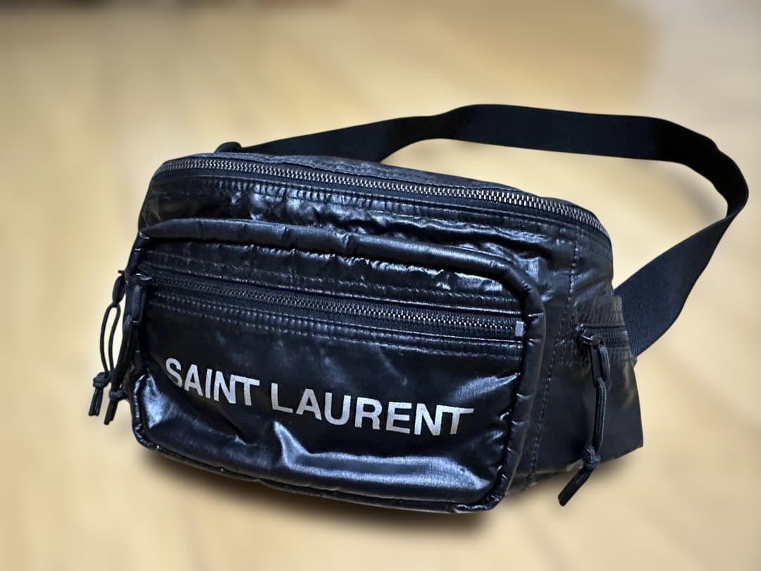 サンローラン　ボディバック