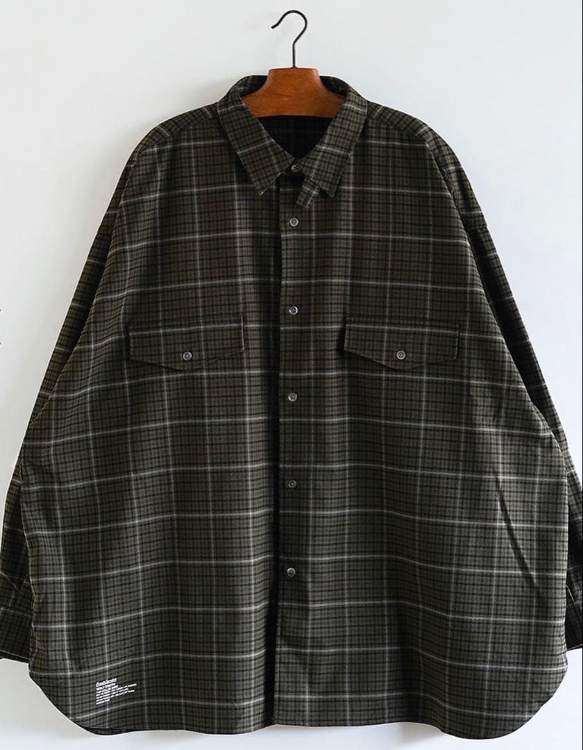 フレッシュサービス　シャツ