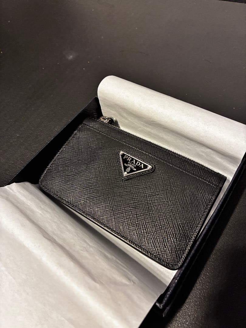 B*B様 【PRADA サフィアーノ　ウォレット2MC084】