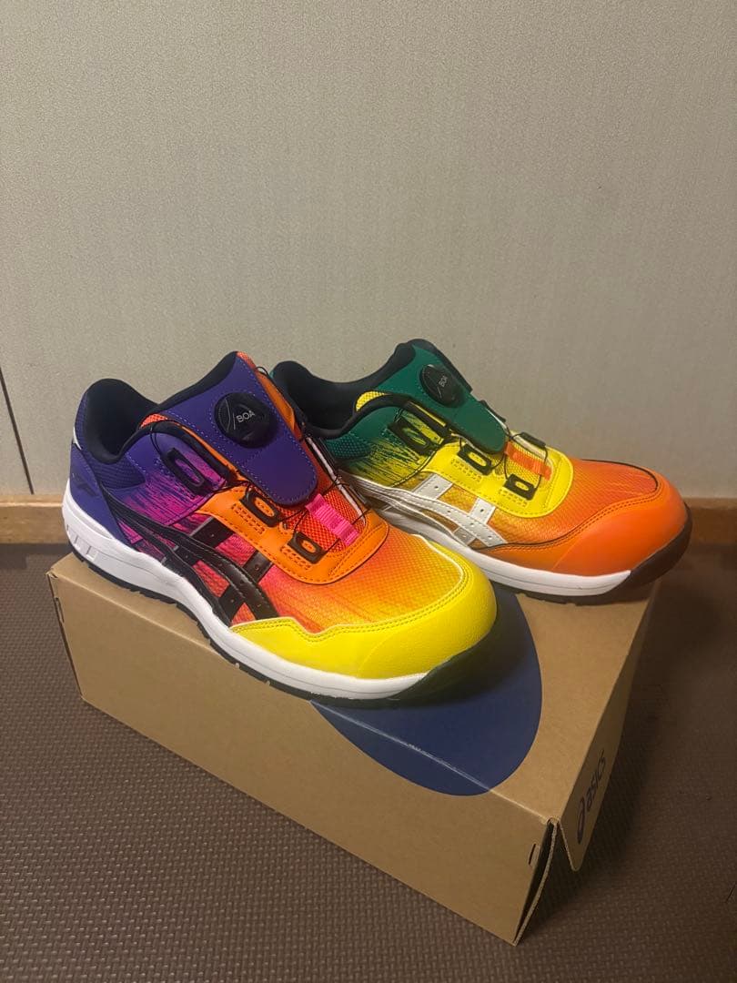 ASICS WINJOB CP209 BOA 限定カラー 安全靴 左右色違い