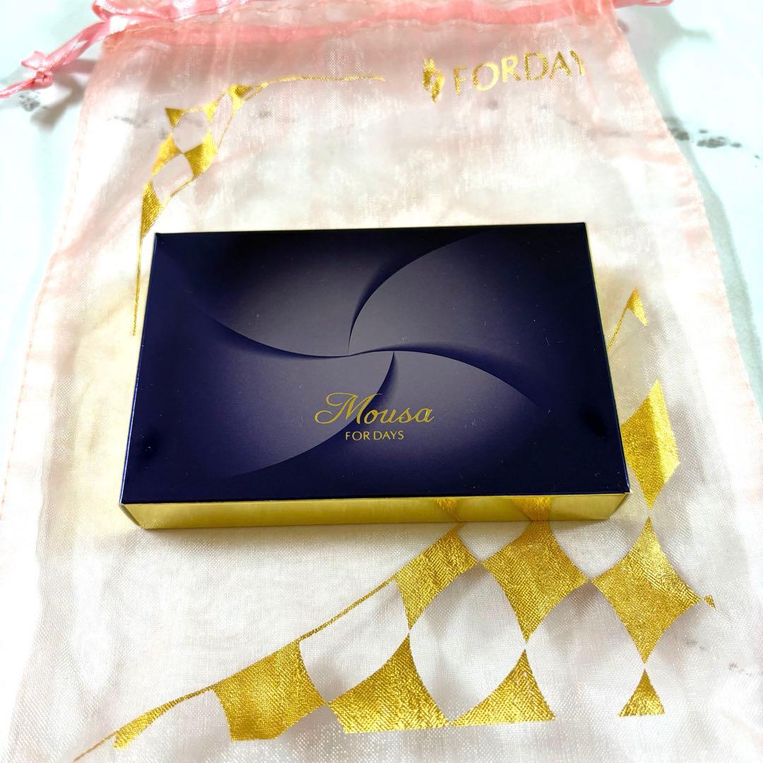 フォーデイズ】ムーサモイスチュア パウダーファンデーション