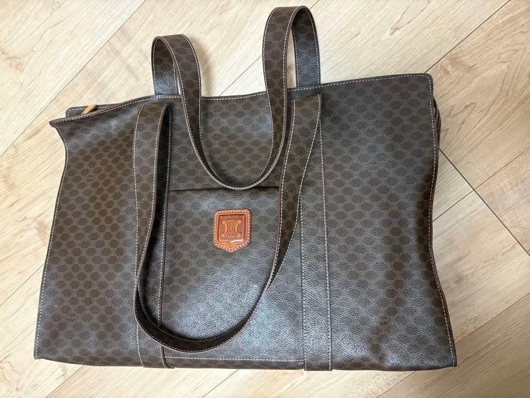 セリーヌ　ダークブラウン バッグ