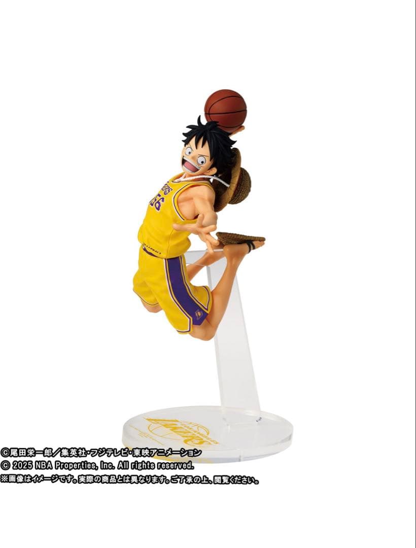 ワンピース × NBA ルフィ フィギュア 2種セット ベースショップ - メルカリ