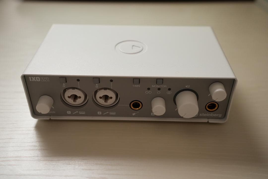 DTM・DAW steinberg ixo22 white