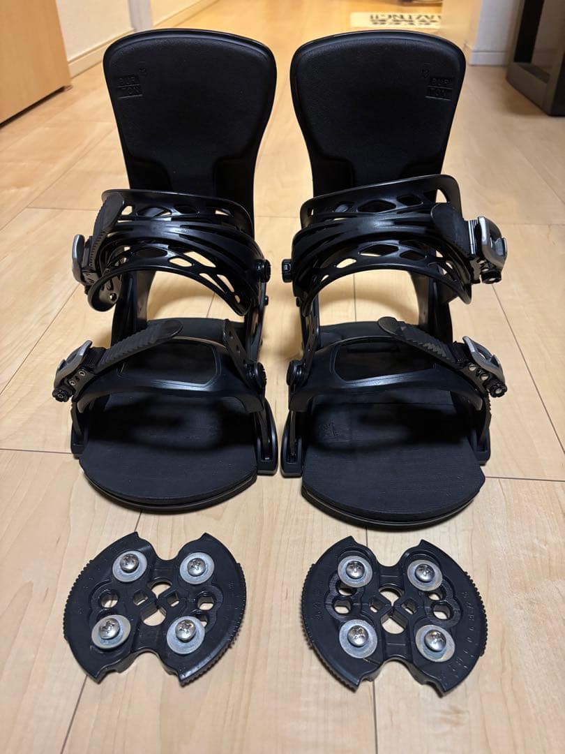 バートン　カーテル　22-23モデル 24-25モデル . BURTON .『 CARTEL X 』. ReFlex . Petrol Green