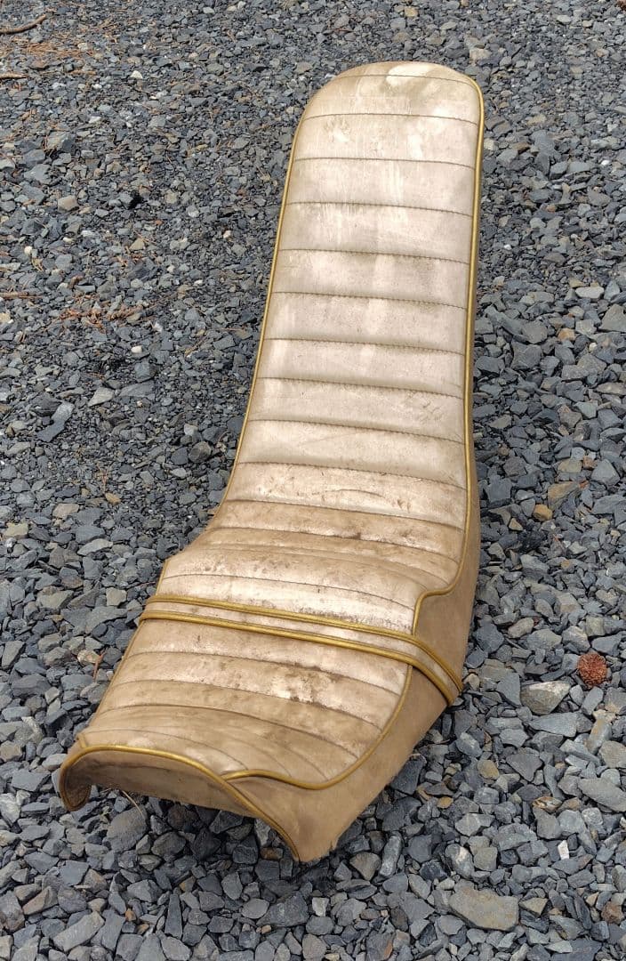 XJ400 3段シート　金具なし 楽天市場】三段シート ゼファー400（車用品・バイク用品）の通販