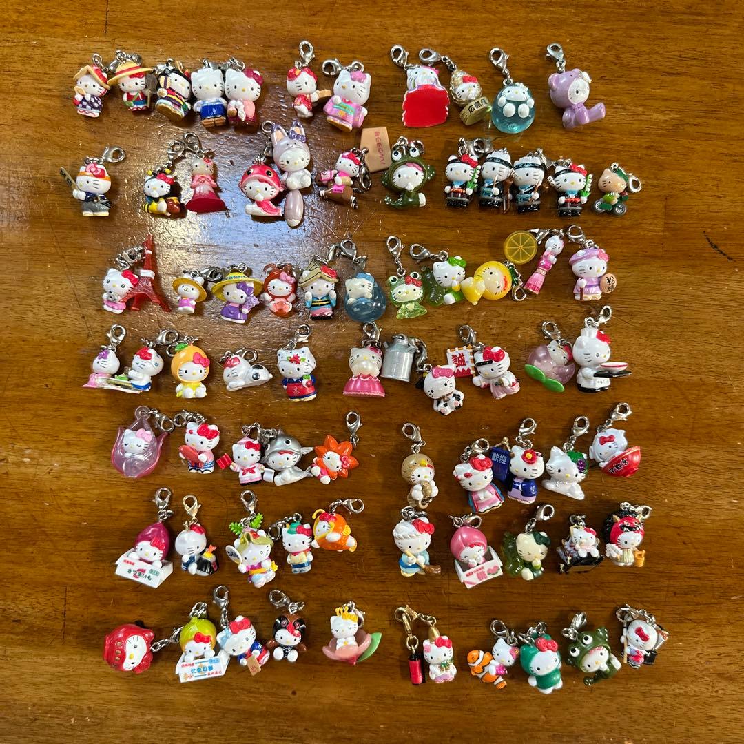ハローキティ ストラップセット　70個